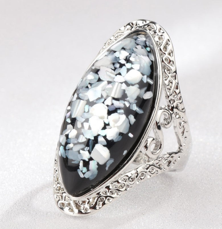 Retro Shell Ring Hypoallergenic Jewelry | Glam Society